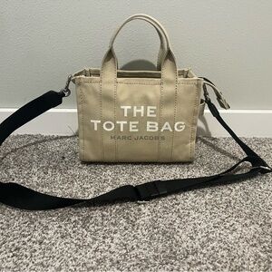 Marc Jacobs Small Tote with Black Strap
